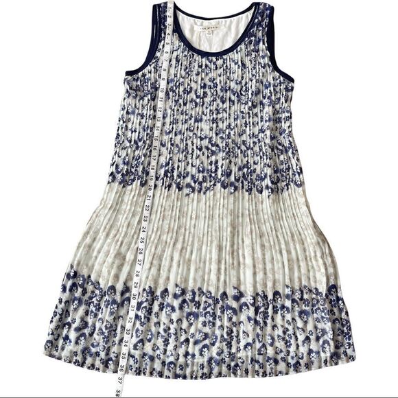 Max Studio Electric Pleated Floral Shift Dress Sz S NWT - Picture 11 of 15